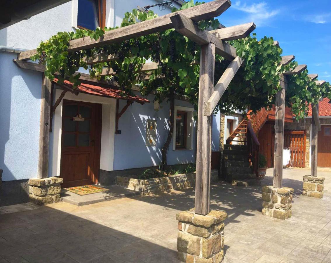 Appartement Adori à Ilirska Bistrica Extérieur photo